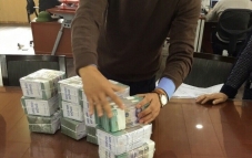 Mở lại “lệnh” giao dịch đất đai, môi giới bất động sản đổ xô về Vân Đồn làm giàu Mở lại “lệnh” giao dịch đất đai, môi giới bất động sản đổ xô về Vân Đồn làm giàu