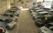 Thị trường xe cũ đầu năm 2019: Giảm cả trăm triệu vẫn ế "chỏng chơ" Thị trường xe cũ đầu năm 2019: Giảm cả trăm triệu vẫn ế "chỏng chơ"