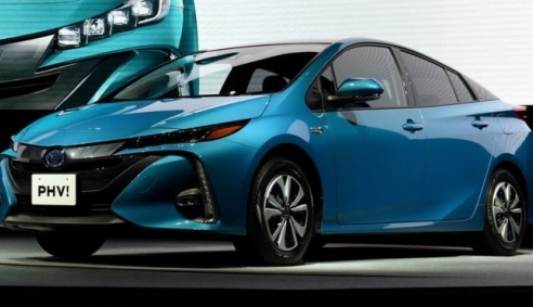 Thu hồi 2,4 triệu xe Toyota động cơ hybrid vì lỗi nguy hiểm