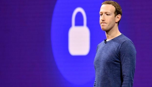 Mark Zuckerberg có thể bị tước vị trí chủ tịch kiêm CEO Facebook?