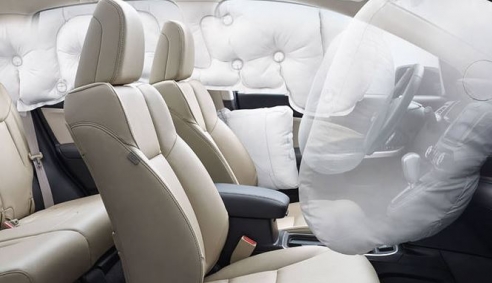Ford triển khai kế hoạch triệu hồi gần 1 triệu ô tô lỗi hệ thống túi khí