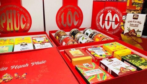 Chuyện bi hài từ những giỏ quà biếu trong dịp Tết