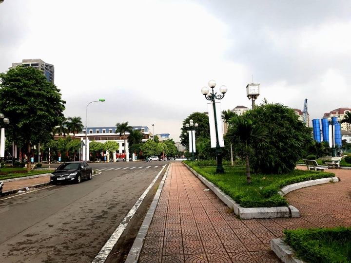 ha noi ngay nghi le 29 duong pho vang