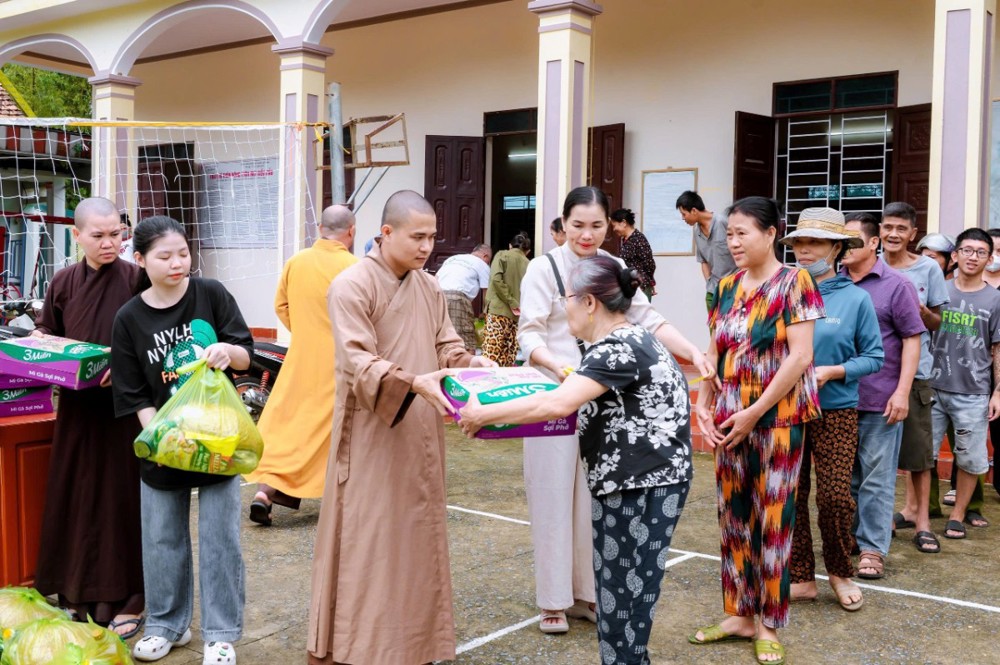 5fd10651-a6eb-48c6-bdc6-dd6cb8106d44-crop