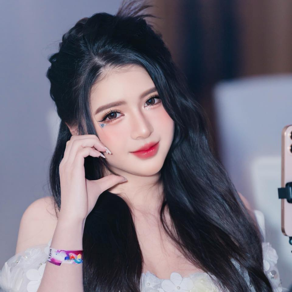 Anh 3a Nu Streamer