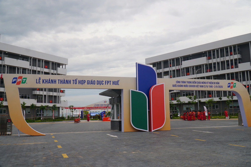 71214cd6687ae024b96b (1)