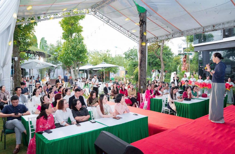 7066aa0d2f50a30efa41 (1)