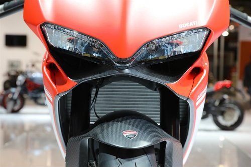 Ducati 1299 Superleggera 2017 b