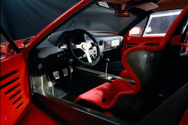 Ferrari F40 b