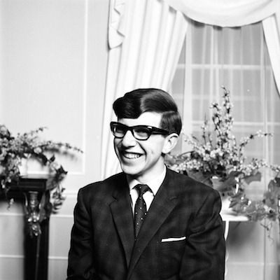 Stephen Hawking ngay tre 8