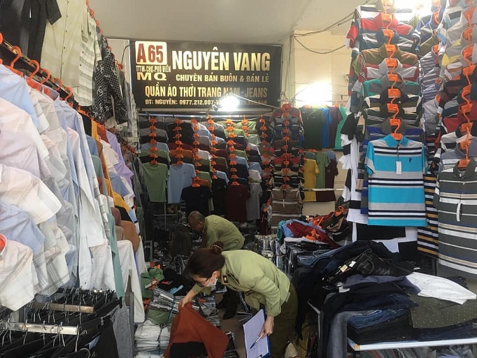 Hà Nội: Chợ vải xã Ninh Hiệp chưa thực hiện đầy đủ quy định phòng, chống  dịch COVID -19 - Ảnh thời sự trong nước - Kinh tế - Thông tấn xã Việt Nam  (TTXVN)