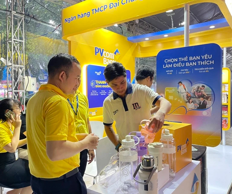 PVCOMBANK