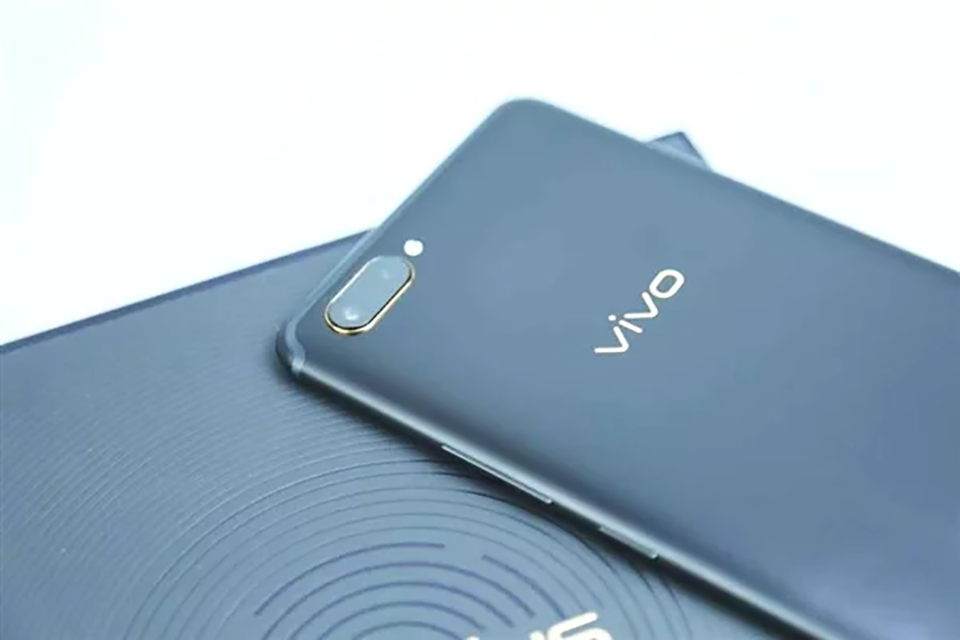 Vivo-X20-Plus-In-Screen-Fingerprint-Version-9
