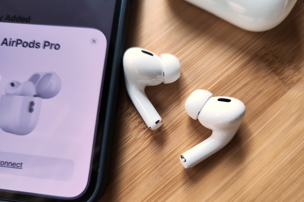 0015779_apple-airpods-pro-2-review-00025_1600