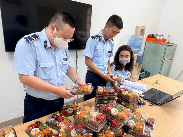 img5897-17592163328761904912469