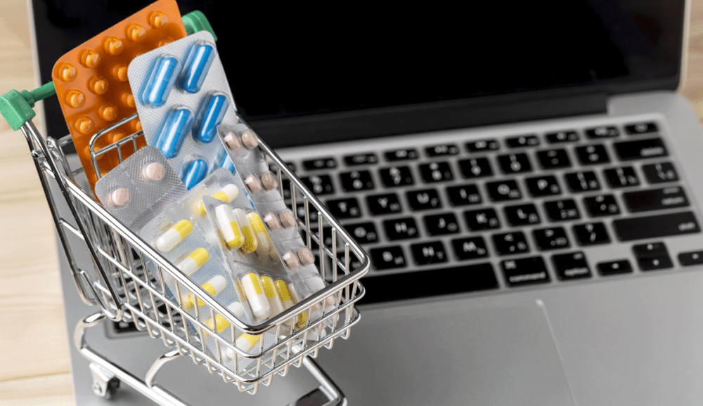 e-pharmacies-operating-illegally-via-site-linked-to-aarogya-setu-chemists-to-govt.webp