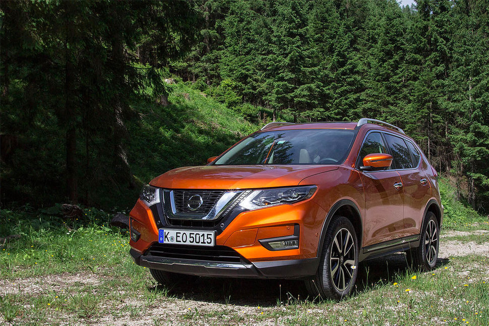 141720-cars-review-nissan-xtrail-image1-7ekam6fgqw