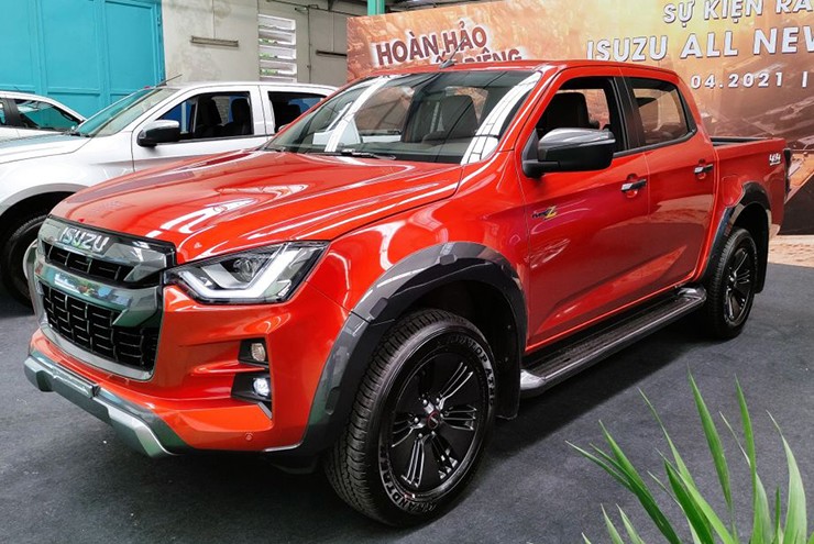 Isuzu-Viet-nam-trieu-hoi-hon-700-xe-SUV-va-ban-tai-tai-Viet-Nam-i--1--1720672753-740-width740height495