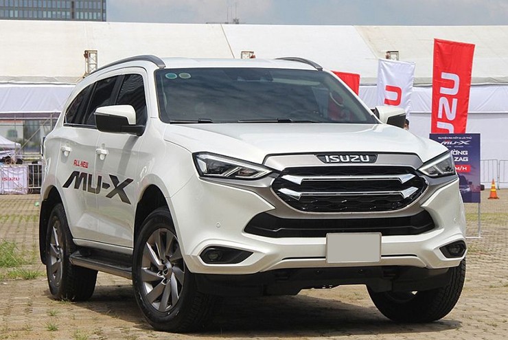 Isuzu-Viet-nam-trieu-hoi-hon-700-xe-SUV-va-ban-tai-tai-Viet-Nam-i--2--1720672753-365-width740height495