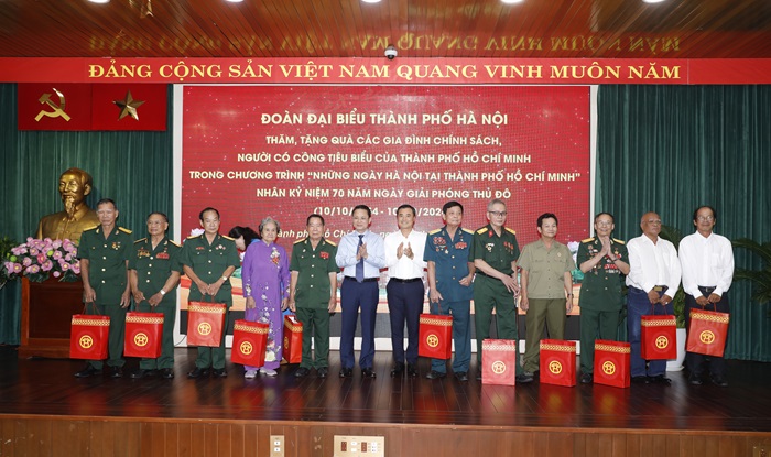 Anh 23.8 - 81