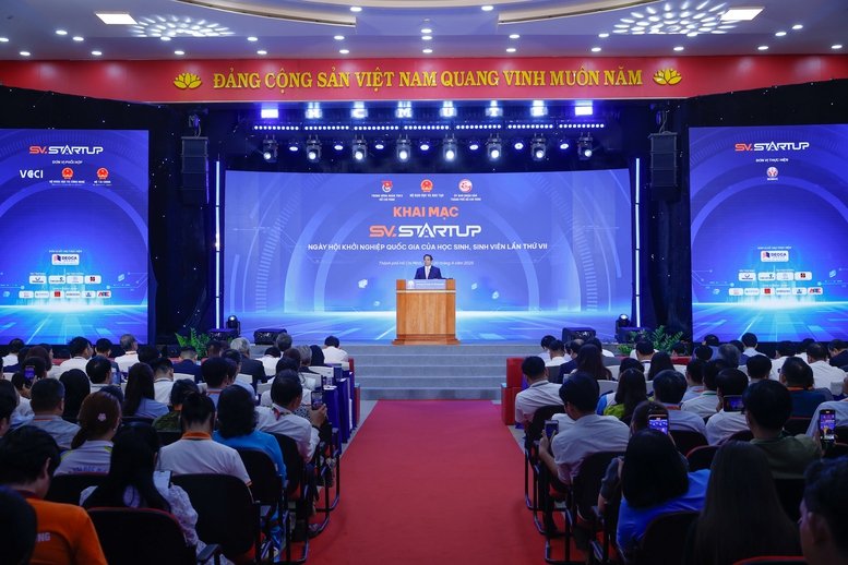 img1704-1745125463807280318023