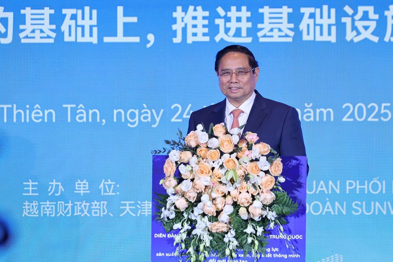 thu-tuong-pham-minh-chinh-du-dien-dan-ket-noi-doanh-nghiep-viet-nam--trung-quoc-1750987240402324190710
