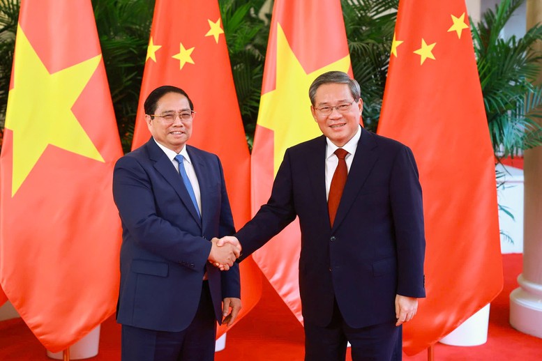 thu-tuong-pham-minh-chinh-hoi-dam-voi-thu-tuong-trung-quoc-ly-cuong-1750987367773804380790