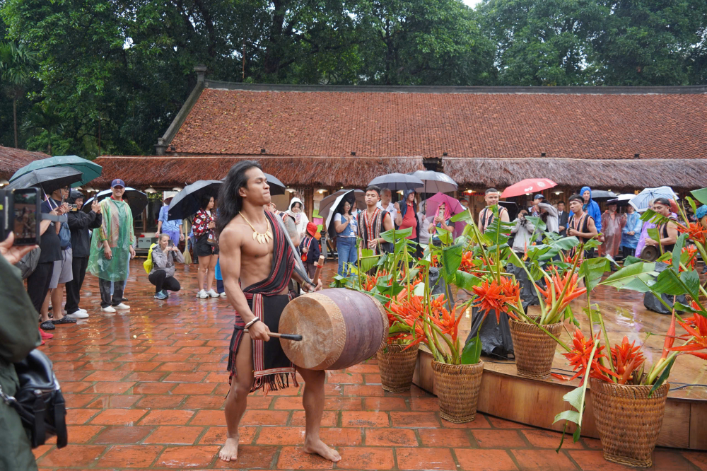 z7177970243294_13f6c6a73a3e23a8f72e04282d58cc31