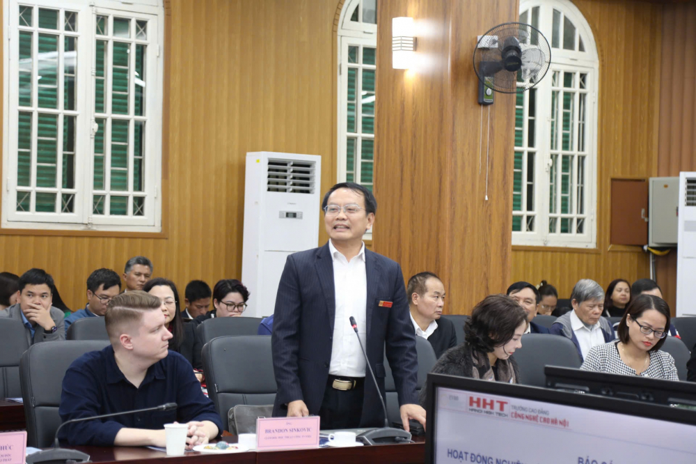 0411-toa-dam-chuyen-doi-so-3-1762256059779-1762256059970746283813