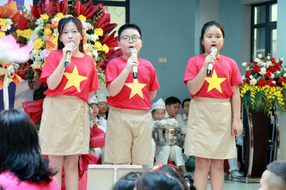 gen-h-z6978754070725_8c70d28416c1f13462d63b13e31ef32d