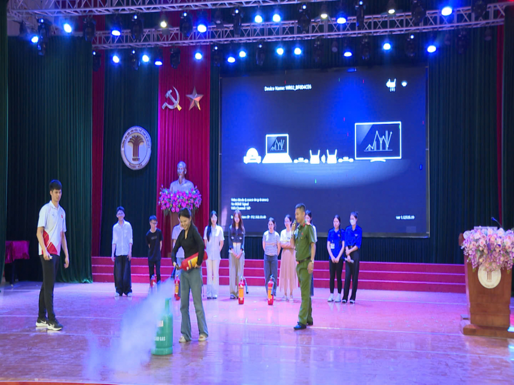 gen-h-z7025018666460_b84344471004a449e8732d088e05d1d7