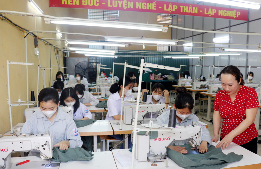 1691571977714-1-1757667313411399611457