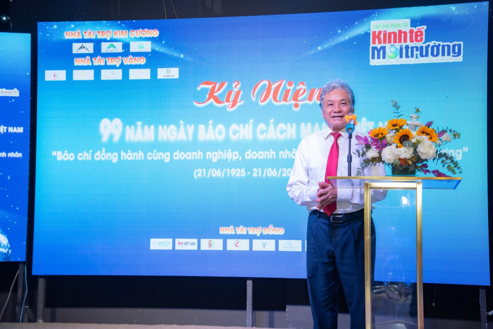 Ong Truong Manh Tien