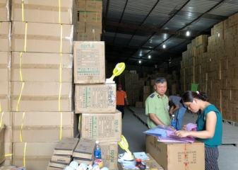 18 kho hàng tại TP.HCM nghi chứa hàng lậu, hàng cấm