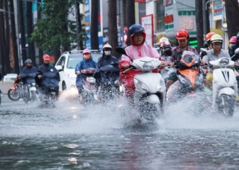 Dự báo thời tiết ngày 23/7: Miền Bắc mưa lớn, miền Trung tiếp tục nắng nóng cao độ