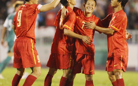 ĐT Việt Nam ráo riết chuẩn bị AFF Cup 2012