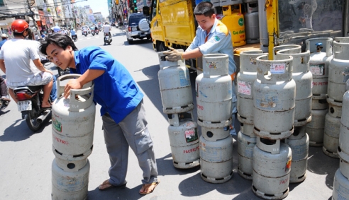 Doanh nghiệp “ém” gas chờ tăng giá?