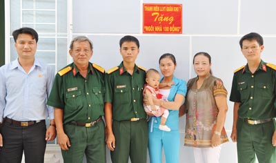 Niềm vui trong “Ngôi nhà 100 đồng”