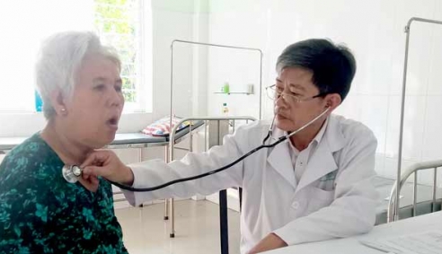 Bất cập trạm y tế