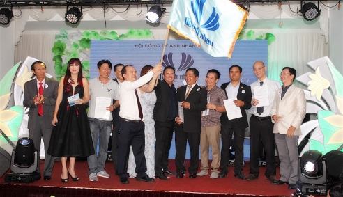 CLB Doanh nhân Khánh Hòa - Sài Gòn kỷ niệm 1 năm thành lập