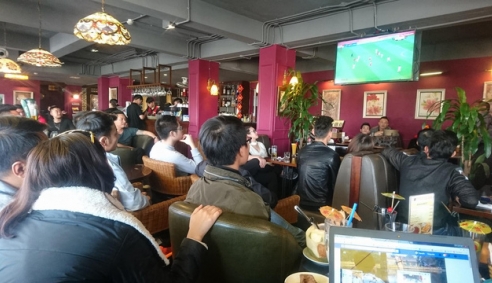 Hà Nội: Loạt dịch vụ hái ra tiền mùa World Cup 2018