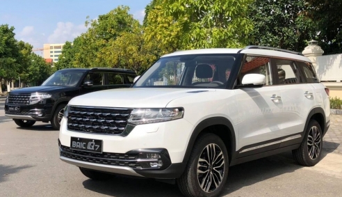 SUV BAIC Changhe Q7 bị chảy dầu: Nhiều khách hàng Việt lo lắng