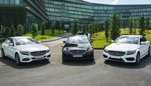 Gần 1.700 xe sang Mercedes-Benz C-Class, E-Class lắp ráp tại Việt Nam bị triệu hồi do dính lỗi nguy hiểm