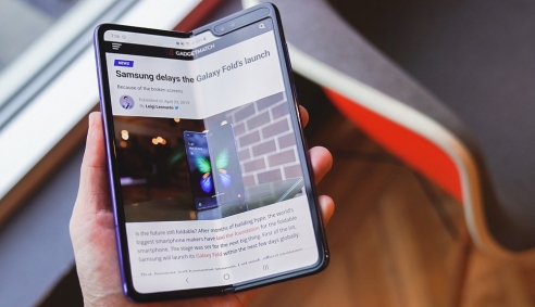 Galaxy Fold chào hàng thành công trong ngày đầu ra mắt