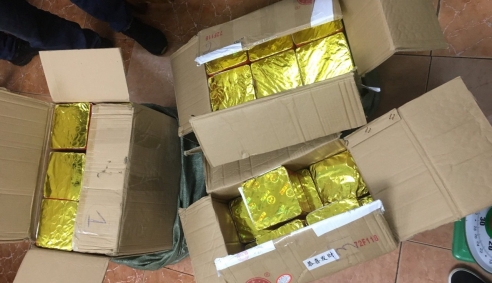 Bắc Giang: Bắt giữ hơn 62kg pháo nổ tàng trữ trái phép trong cửa hàng kinh doanh quần áo
