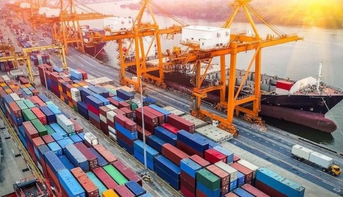 Hải quan lật tẩy 'chiêu' gian lận, giả mạo xuất xứ hàng hóa Việt Nam tinh vi