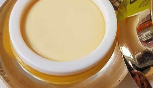 Bộ Y tế yêu cầu thu hồi, đình chỉ lưu hành Kem mụn thâm Linh Nga
