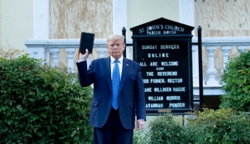 Twitter, Facebook vô hiệu hóa video vi phạm bản quyền của Tổng thống Trump