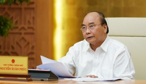 Thủ tướng Nguyễn Xuân Phúc: Tiếp tục mở các đường bay quốc tế có kiểm soát