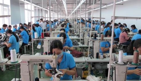 Thị trường da giày: Hàng giả tràn lan gây ảnh hưởng đến thương hiệu uy tín